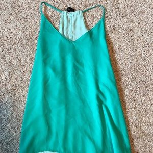 Maurice’s reversible tank